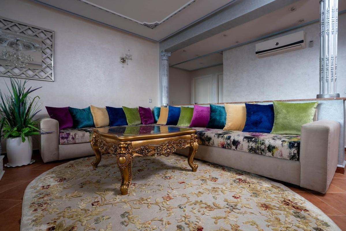 Elegant & Cozy 3br, Prive Matya *
